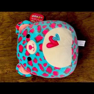 NWT Chelsea cat squishmallows 8 inch plush